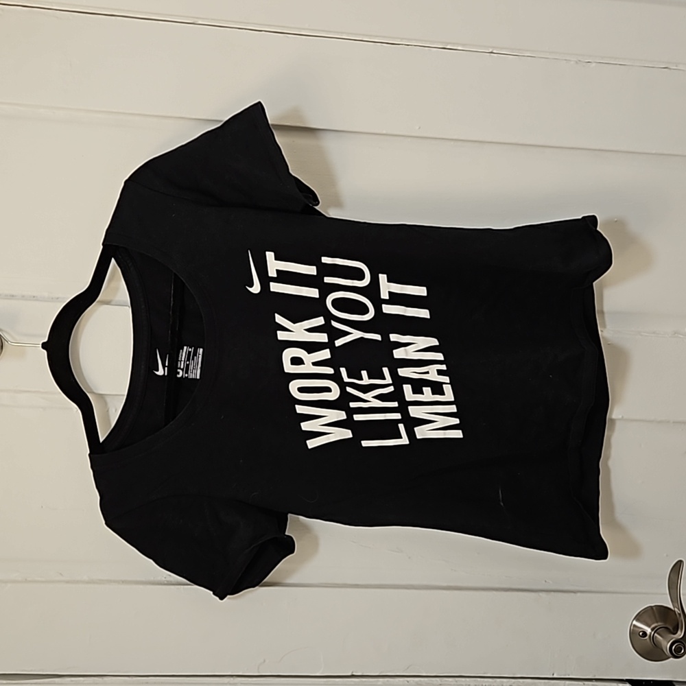 Nike active t-shirt, women's medium